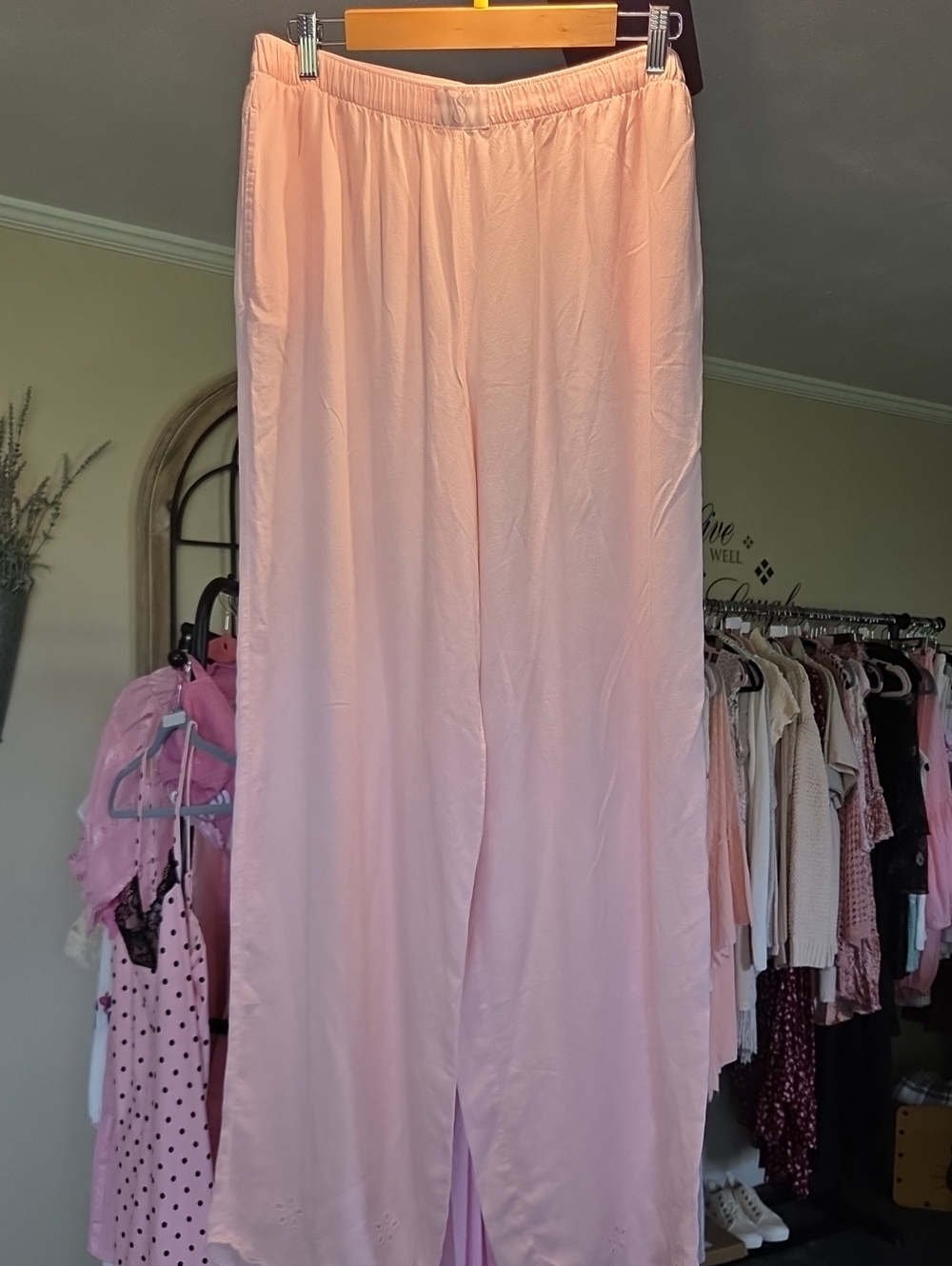 Vintage Victoria's Secret Pale Pink Wide-Leg Lounge Pants